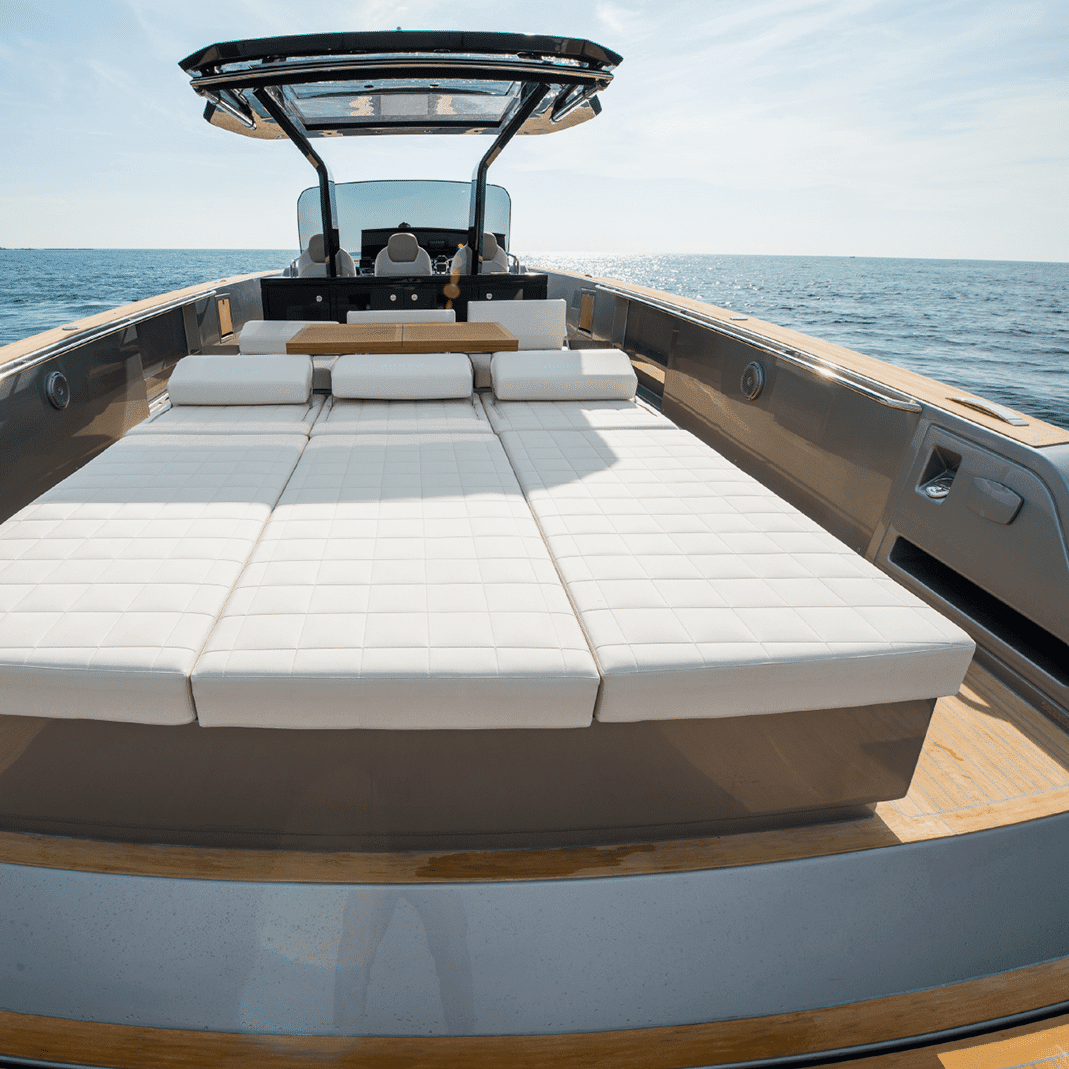 Flexiteek_yacht_kunststofteakdek_frl flexiteek noord nederland